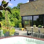 Fredhousedurbuy 2 3*