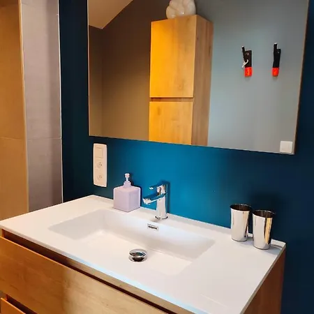 Fredhousedurbuy 2 3* デュルビュイ