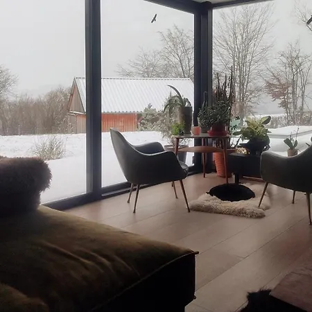 Fredhousedurbuy 2 ベッド・アンド・ブレックファスト デュルビュイ